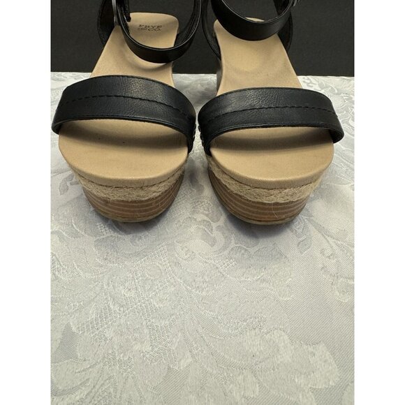 Frye And Co. Livia Size‎ 9.5M Black Strappy Wedge Sandal - Picture 3 of 12
